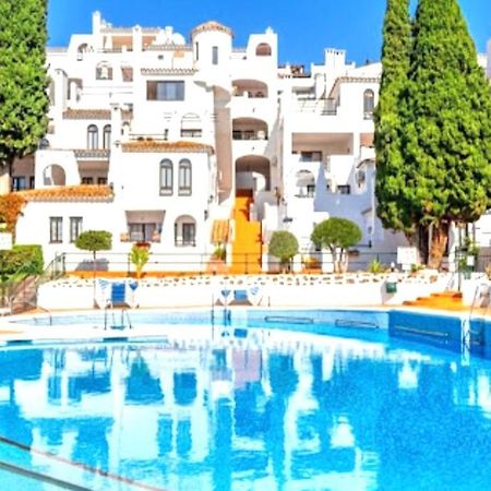 Apartamento Pueblo Evita Apartment Benalmadena Exterior photo